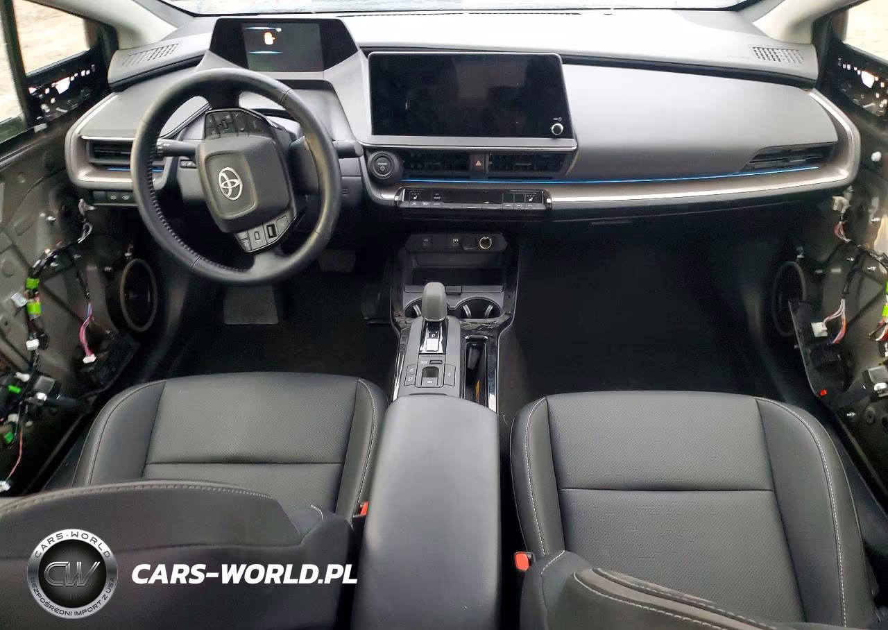 2025 Toyota Prius Le VIN:JTDADABU1S3030446 - 8