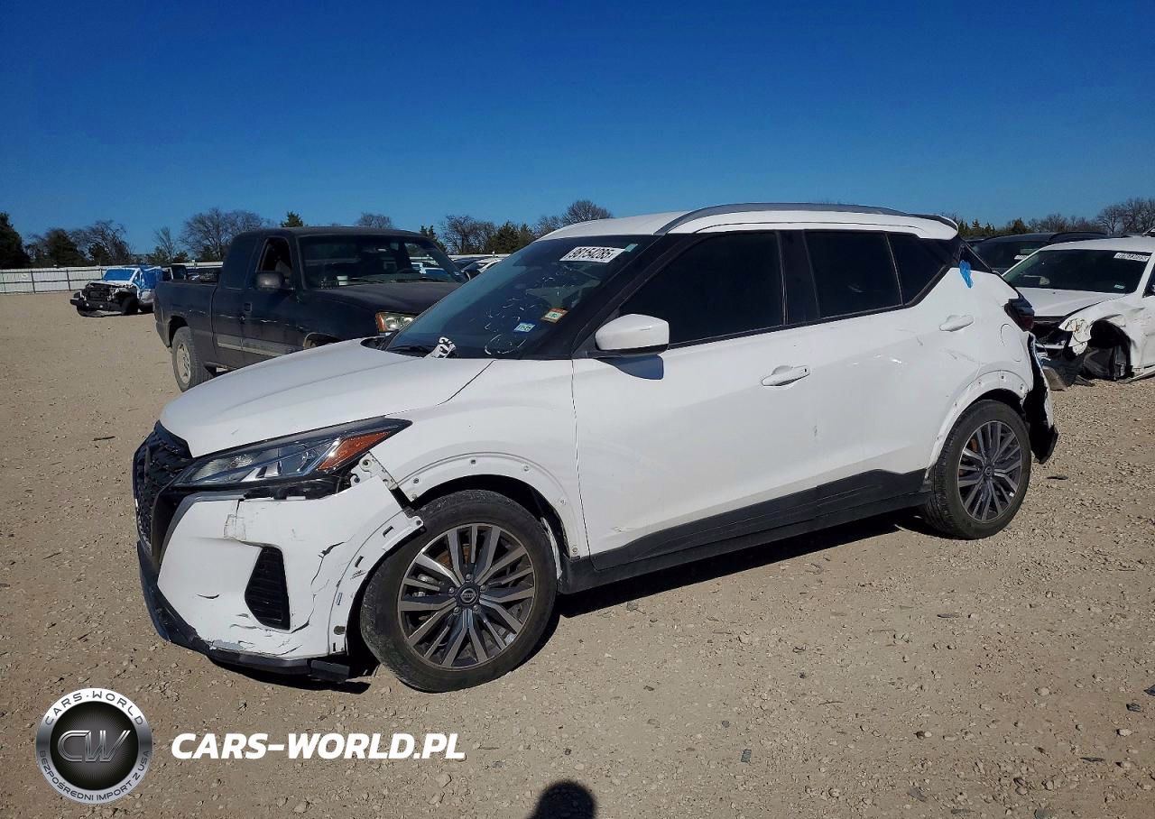 2021 Nissan Kicks Sv