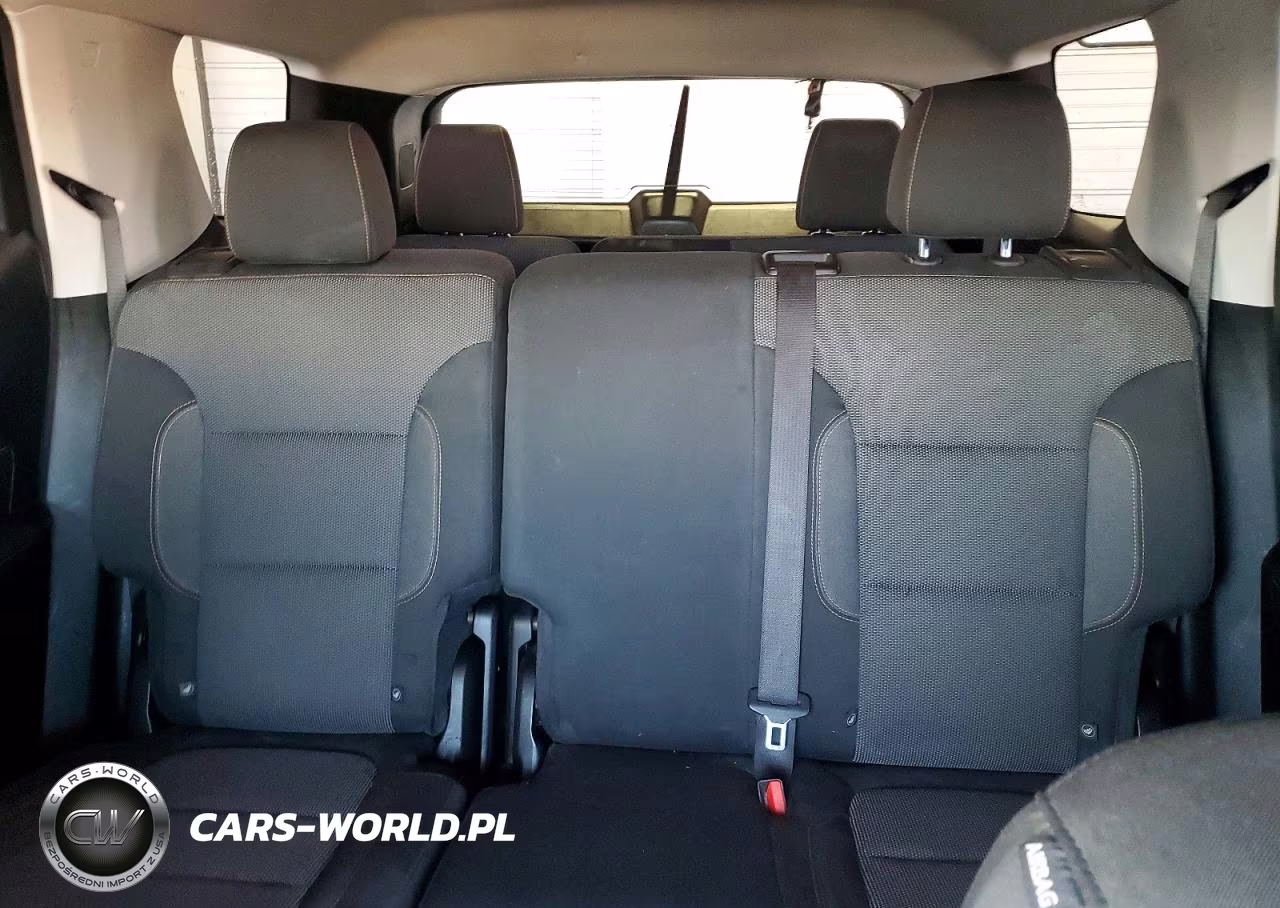 2019 Chevrolet Traverse Ls VIN:1GNERFKW3KJ214629 - 10