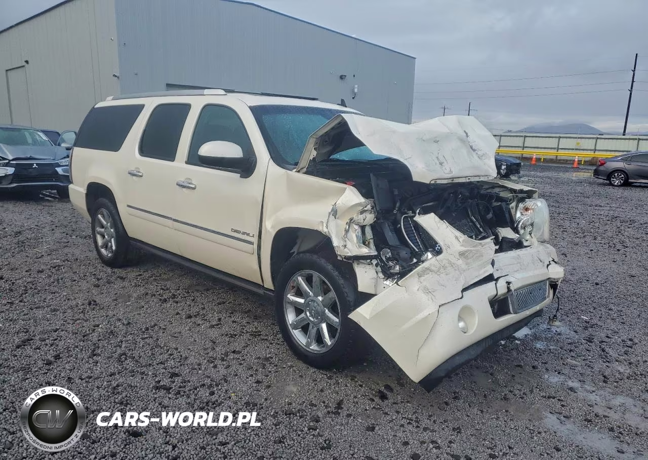 2013 GMC Yukon Xl Denali VIN:1GKS2MEF4DR332102 - 4