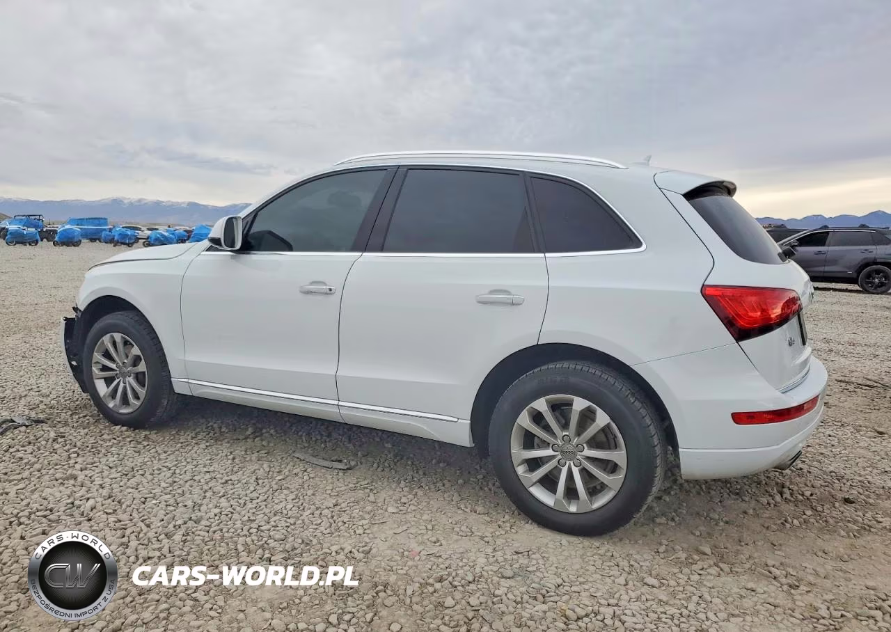 2015 Audi Q5 Premium Plus VIN:WA1LFAFP2FA077164 - 2