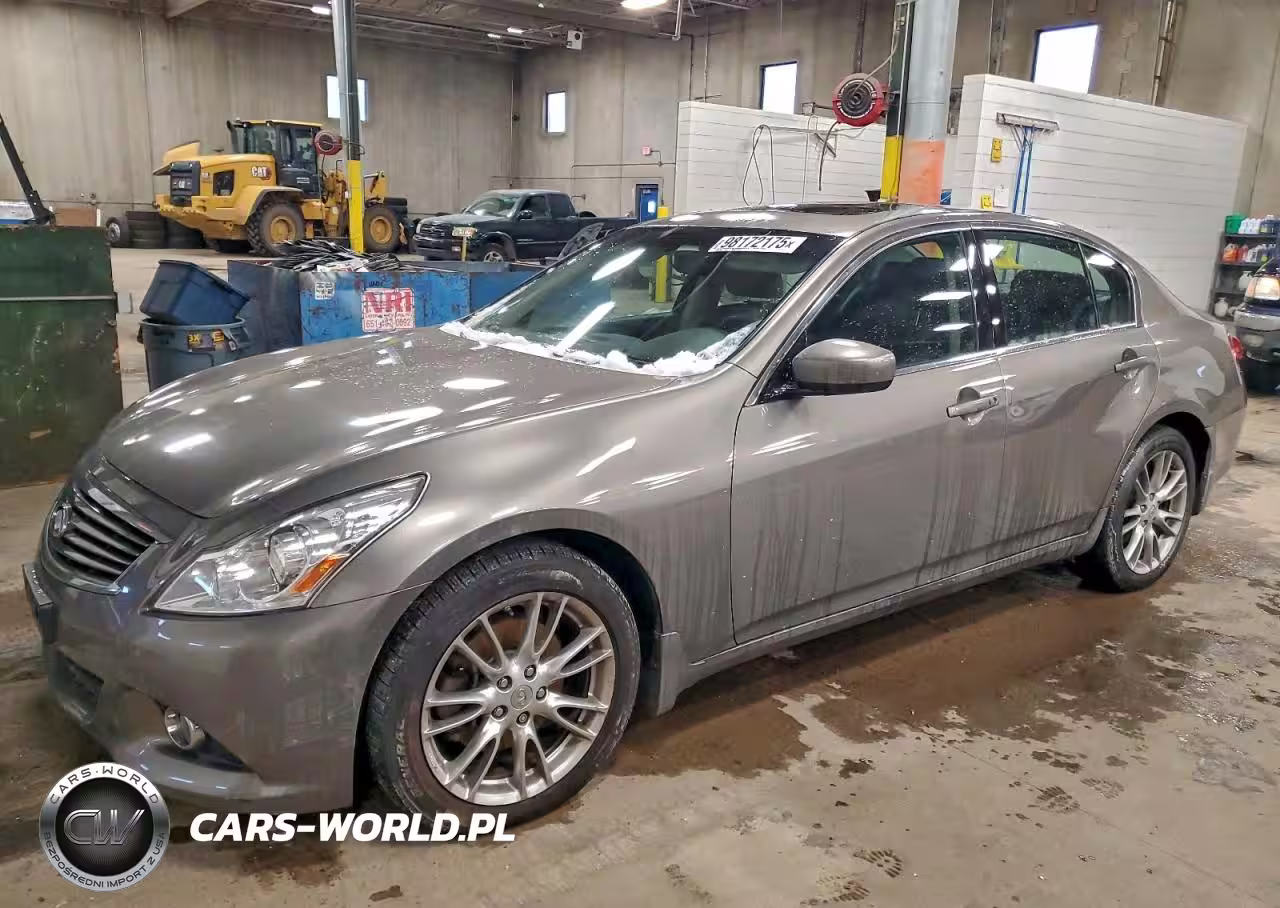 2011 Infiniti G37