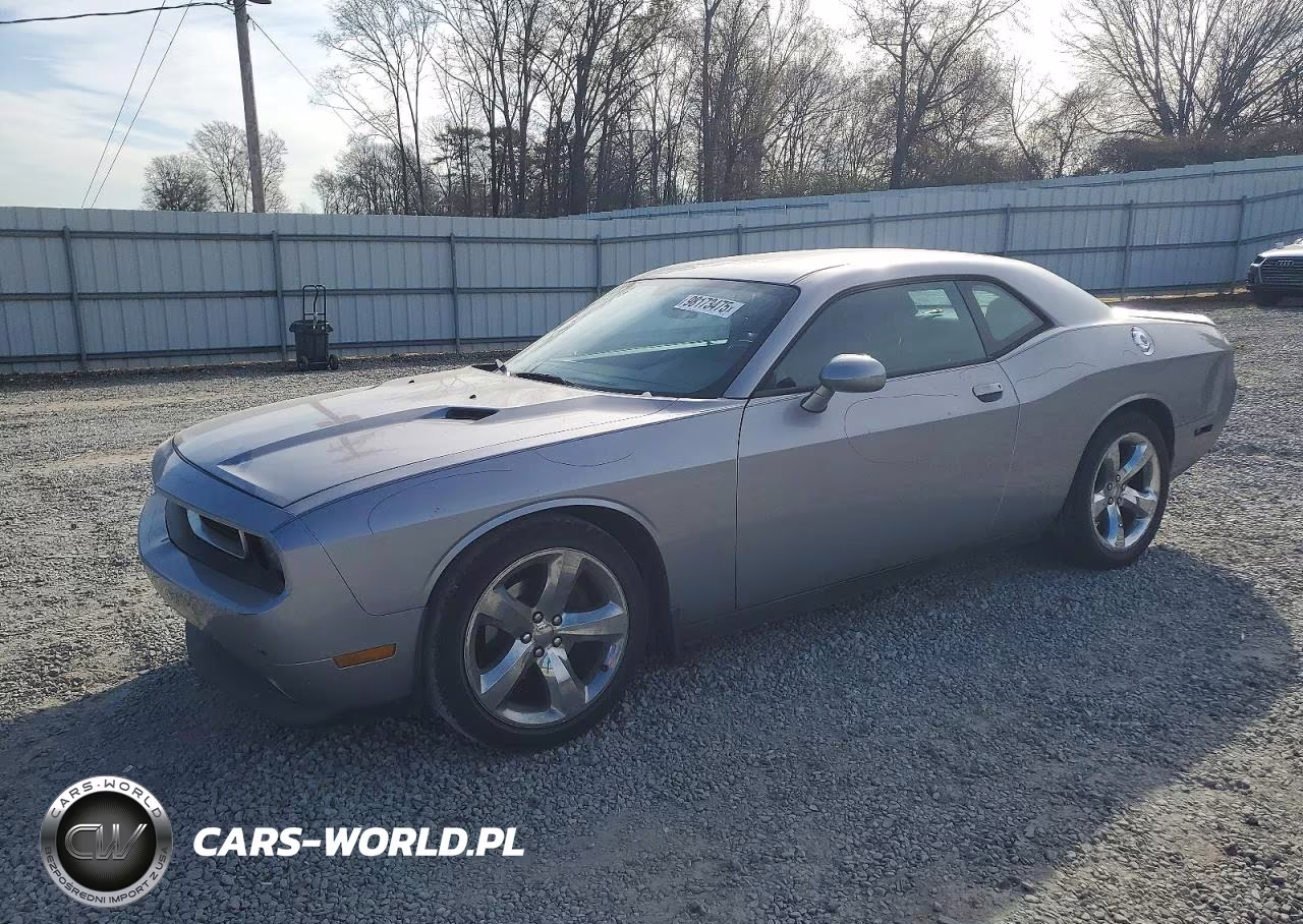 2014 Dodge Challenger Sxt