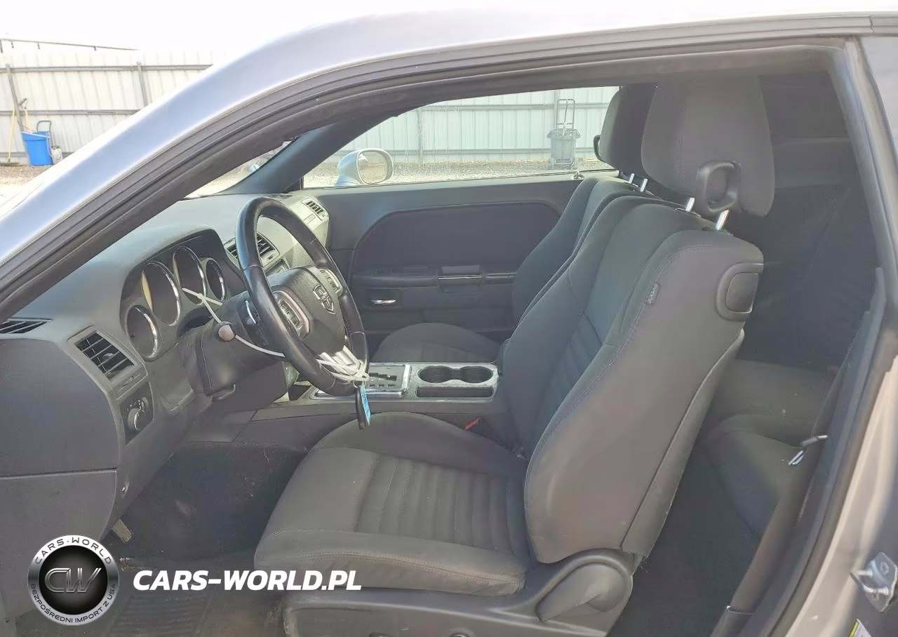 2014 Dodge Challenger Sxt VIN:2C3CDYAG6EH195945 - 7