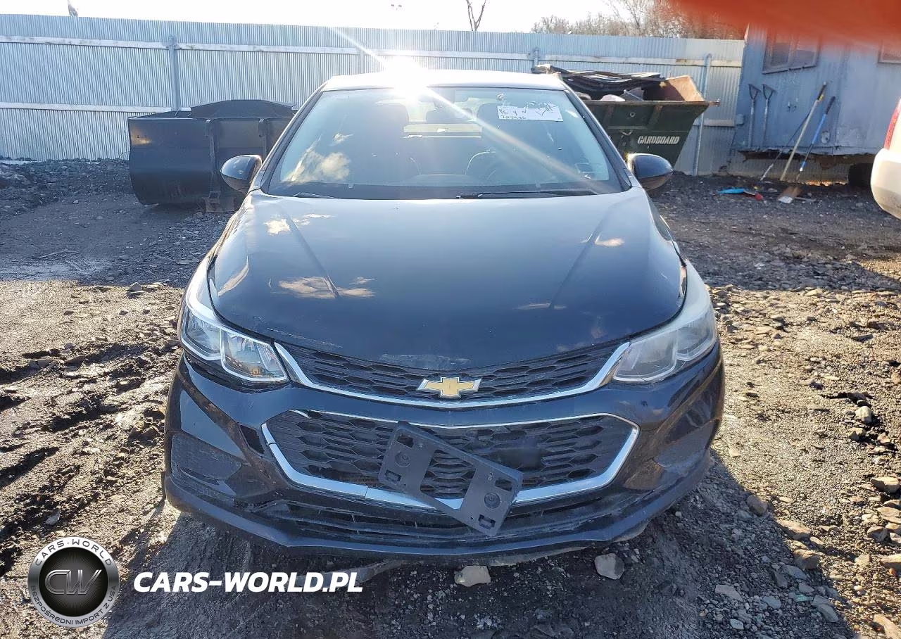 2016 Chevrolet Cruze Ls VIN:1G1BC5SM0G7255917 - 5