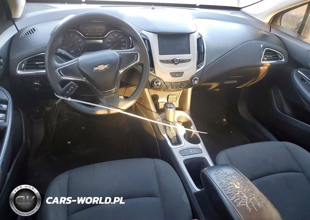 2016 Chevrolet Cruze Ls VIN:1G1BC5SM0G7255917 - 8