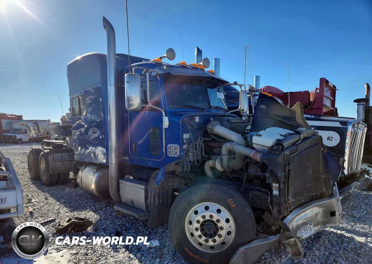 2014 Peterbilt 386 Semi Truck