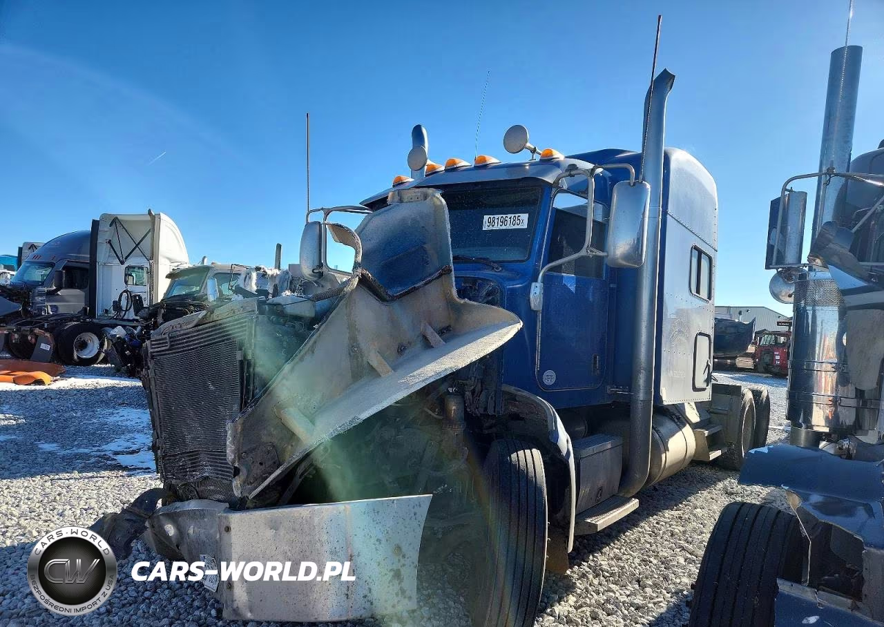2014 Peterbilt 386 Semi Truck VIN:1XPHD49XXED227824 - 2