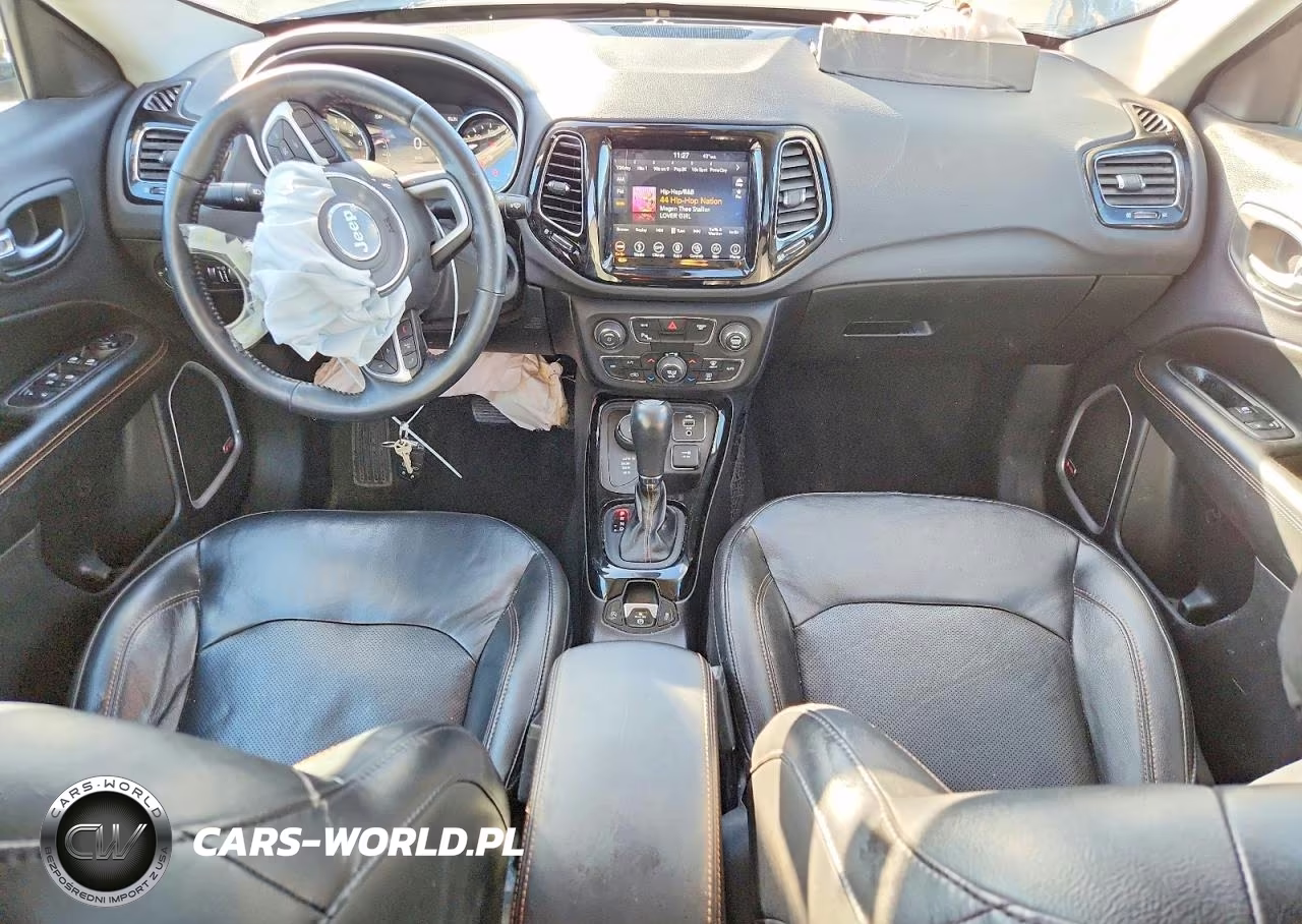 2018 Jeep Compass Limited VIN:3C4NJDCB9JT264846 - 8