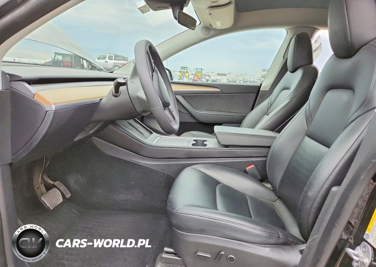 2023 Tesla Model Y VIN:7SAYGDEE4PA026929 - 7