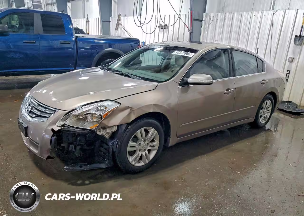 2012 Nissan Altima Base