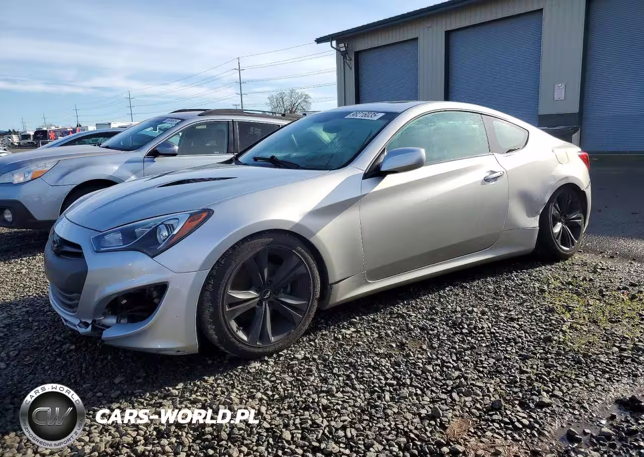 2013 Hyundai Genesis 2.0T Premium