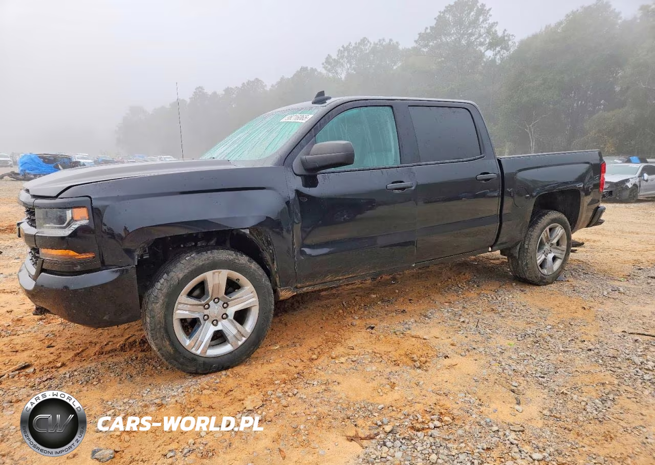 2018 Chevrolet Silverado K1500 Custom