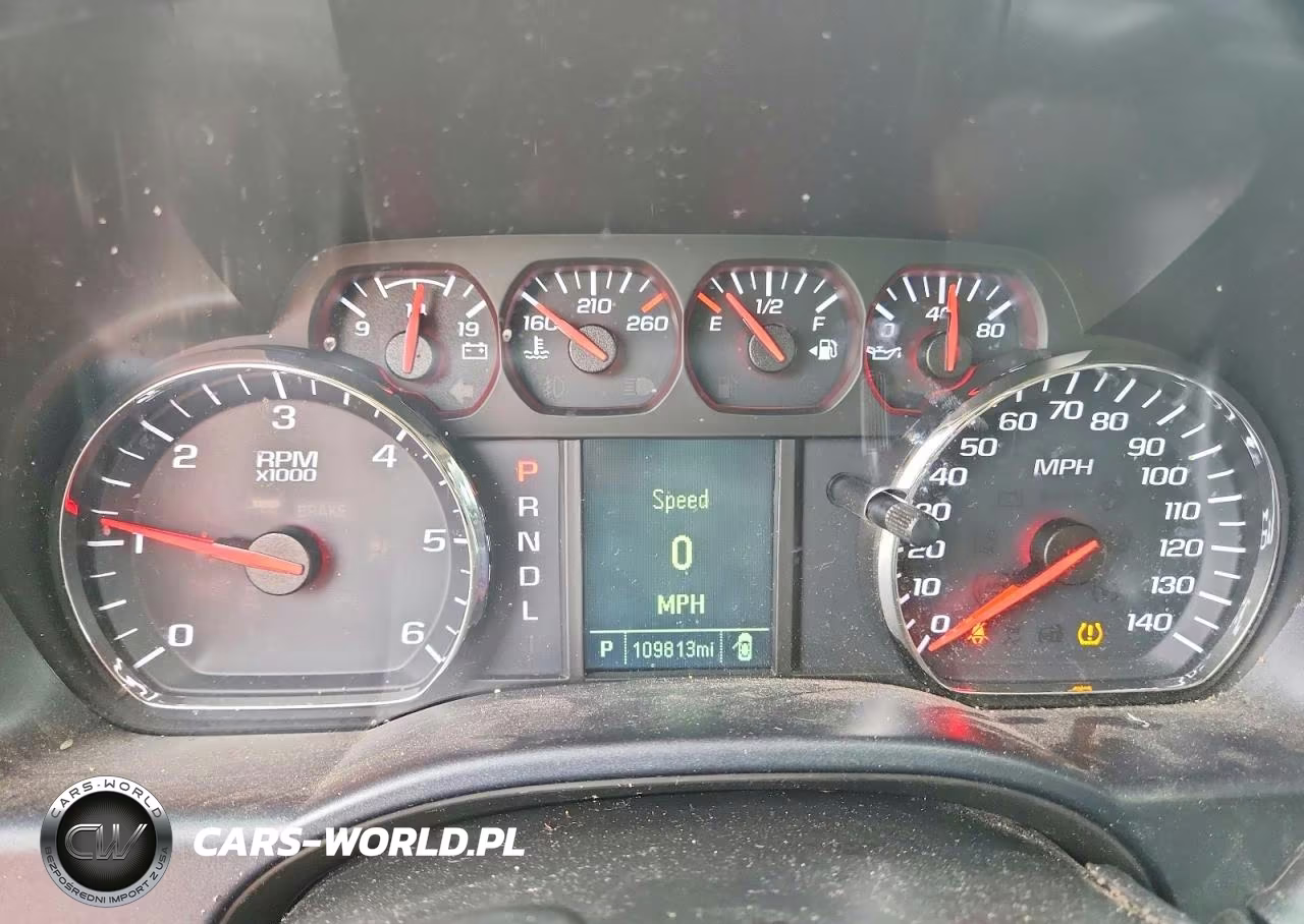 2018 Chevrolet Silverado K1500 Custom VIN:3GCUKPEC4JG145806 - 9