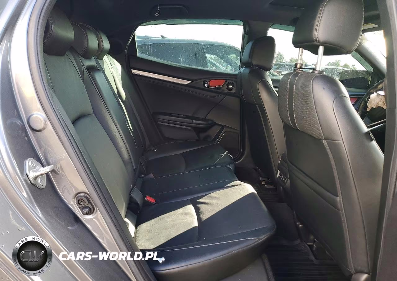 2017 Honda Civic Sport Touring VIN:SHHFK7H97HU215760 - 10