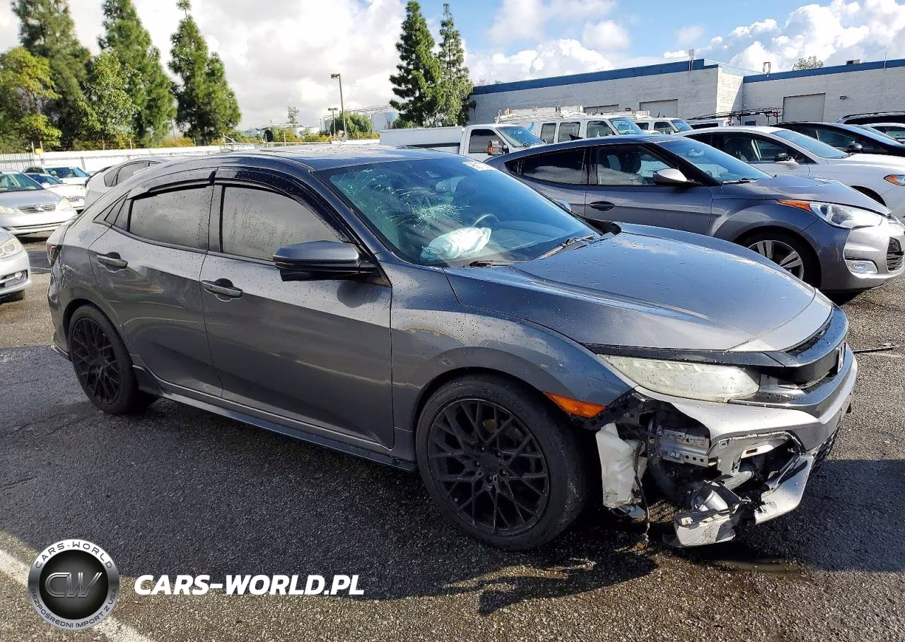2017 Honda Civic Sport Touring VIN:SHHFK7H97HU215760 - 4