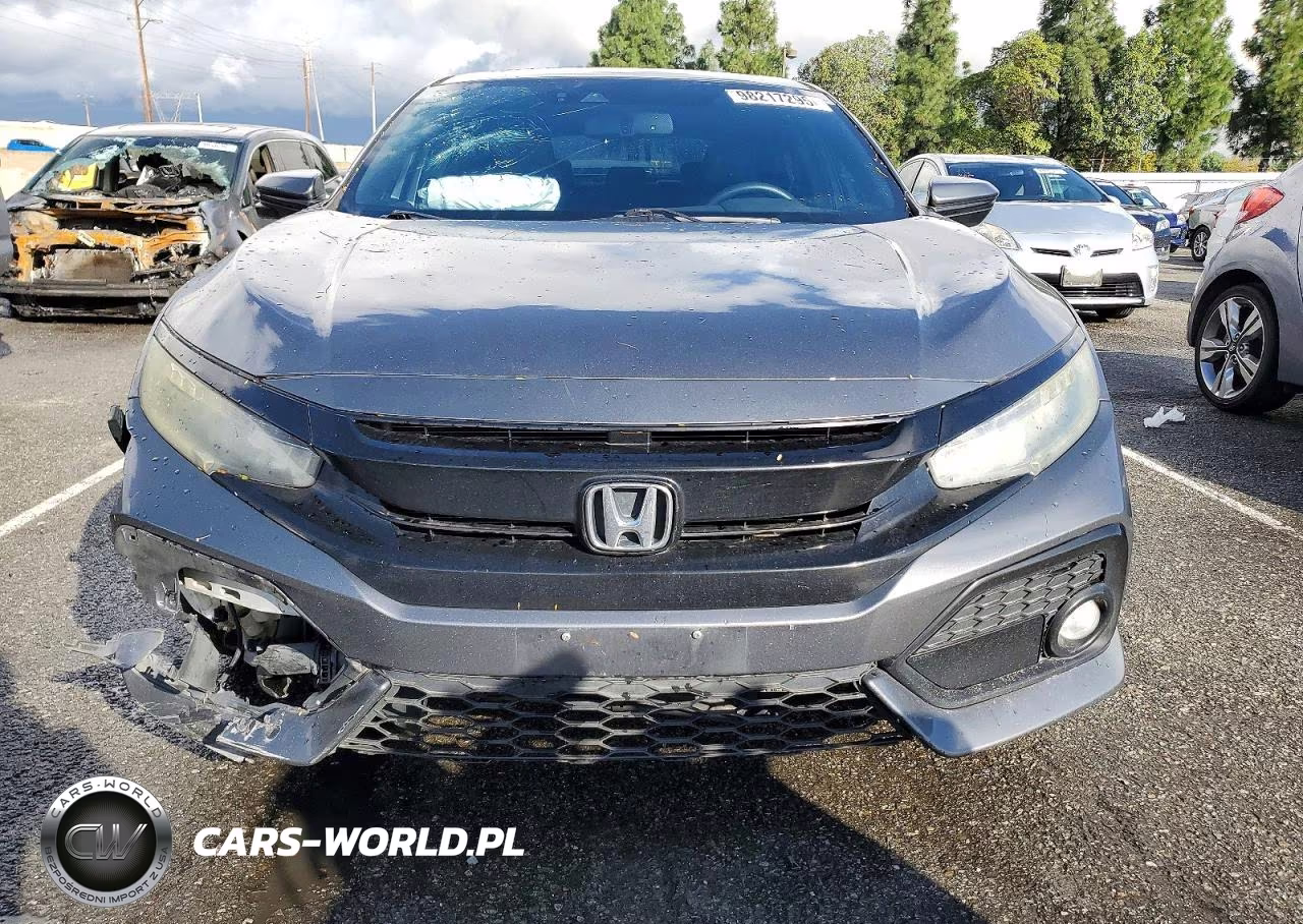 2017 Honda Civic Sport Touring VIN:SHHFK7H97HU215760 - 5