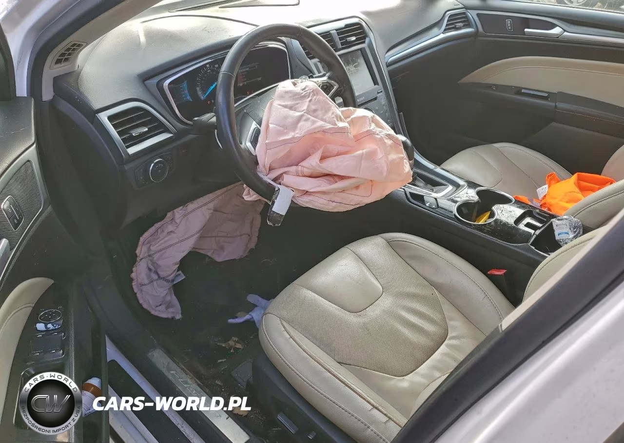 2015 Ford Fusion Titanium VIN:3FA6P0K91FR273741 - 8