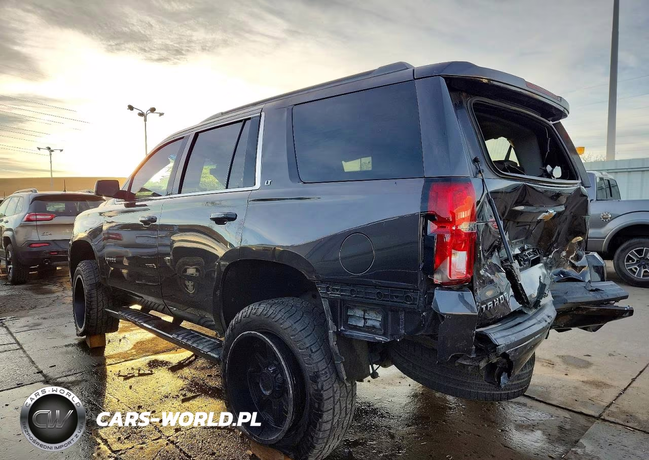 2015 Chevrolet Tahoe K1500 Lt VIN:1GNSKBKC2FR569871 - 2