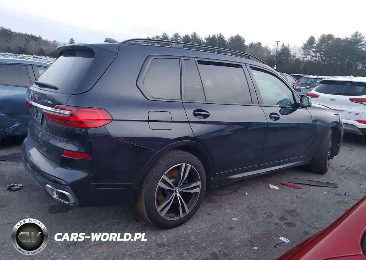 2022 BMW X7 xDrive40I VIN:5UXCW2C03N9K03548 - 3