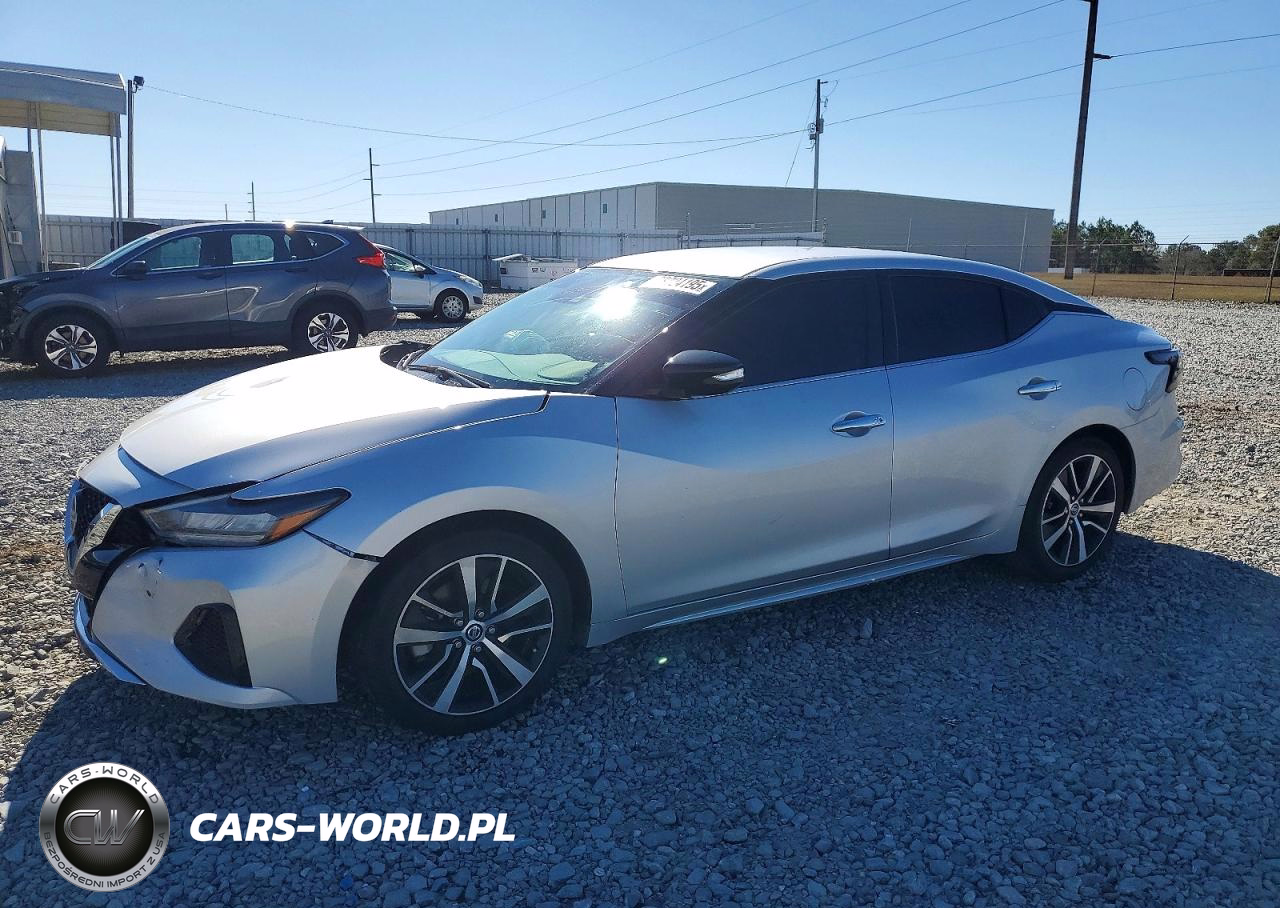 2022 Nissan Maxima Sv