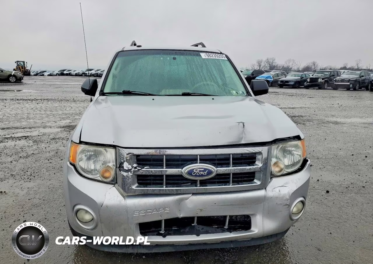 2010 Ford Escape Xlt VIN:1FMCU9D79AKC51906 - 5