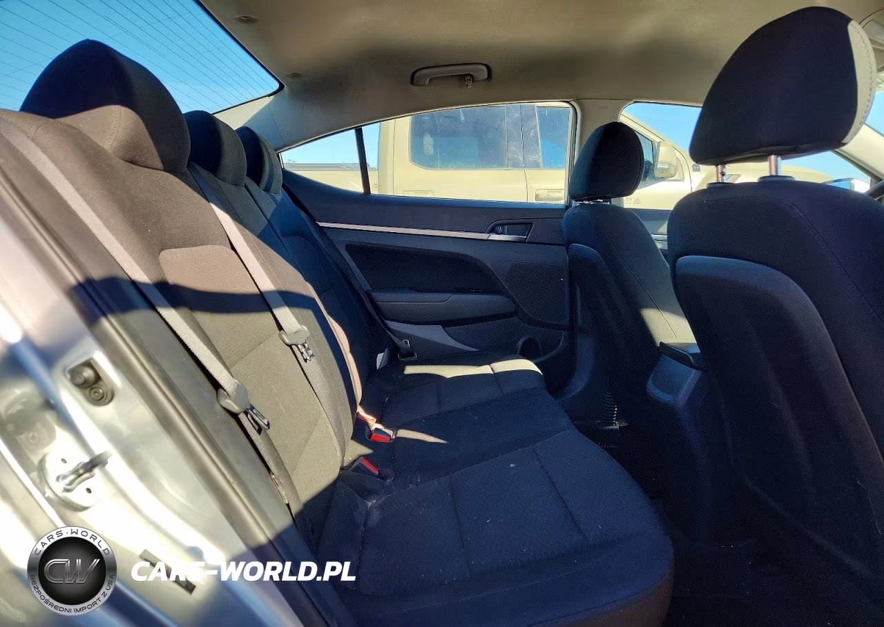 2020 Hyundai Elantra Sel VIN:5NPD84LF7LH626380 - 10