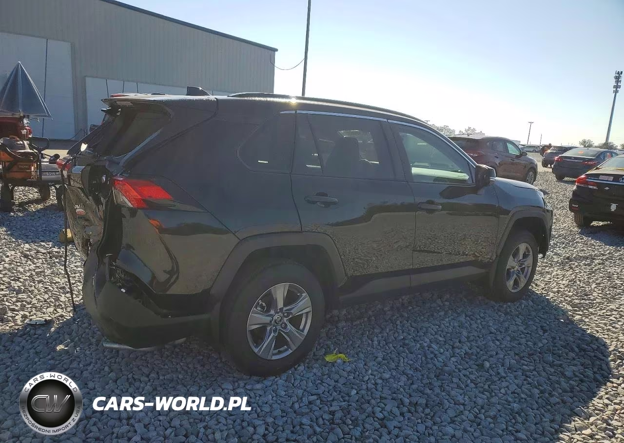2025 Toyota Rav4 Xle VIN:2T3W1RFV5SC341909 - 3