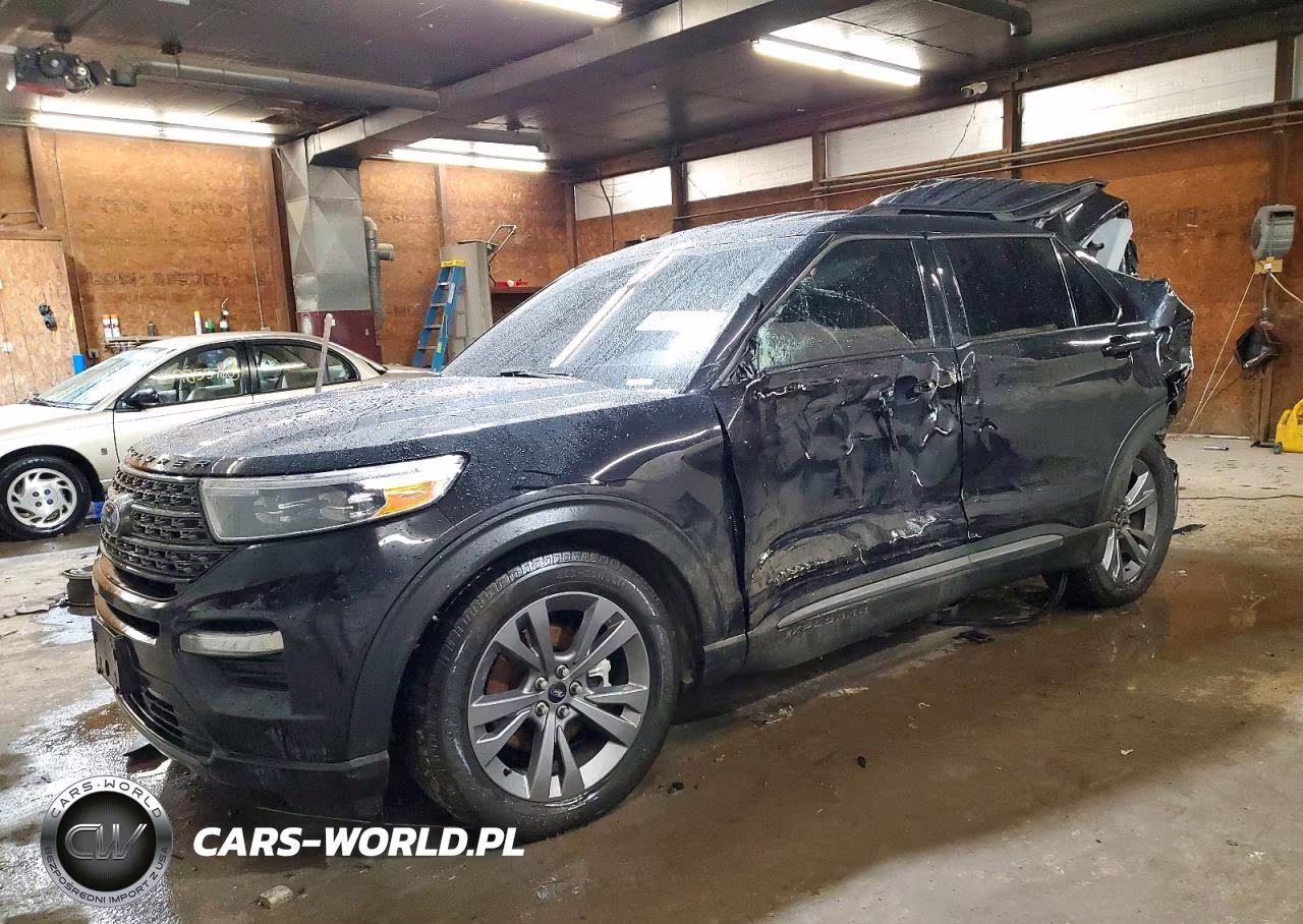 2021 Ford Explorer Xlt