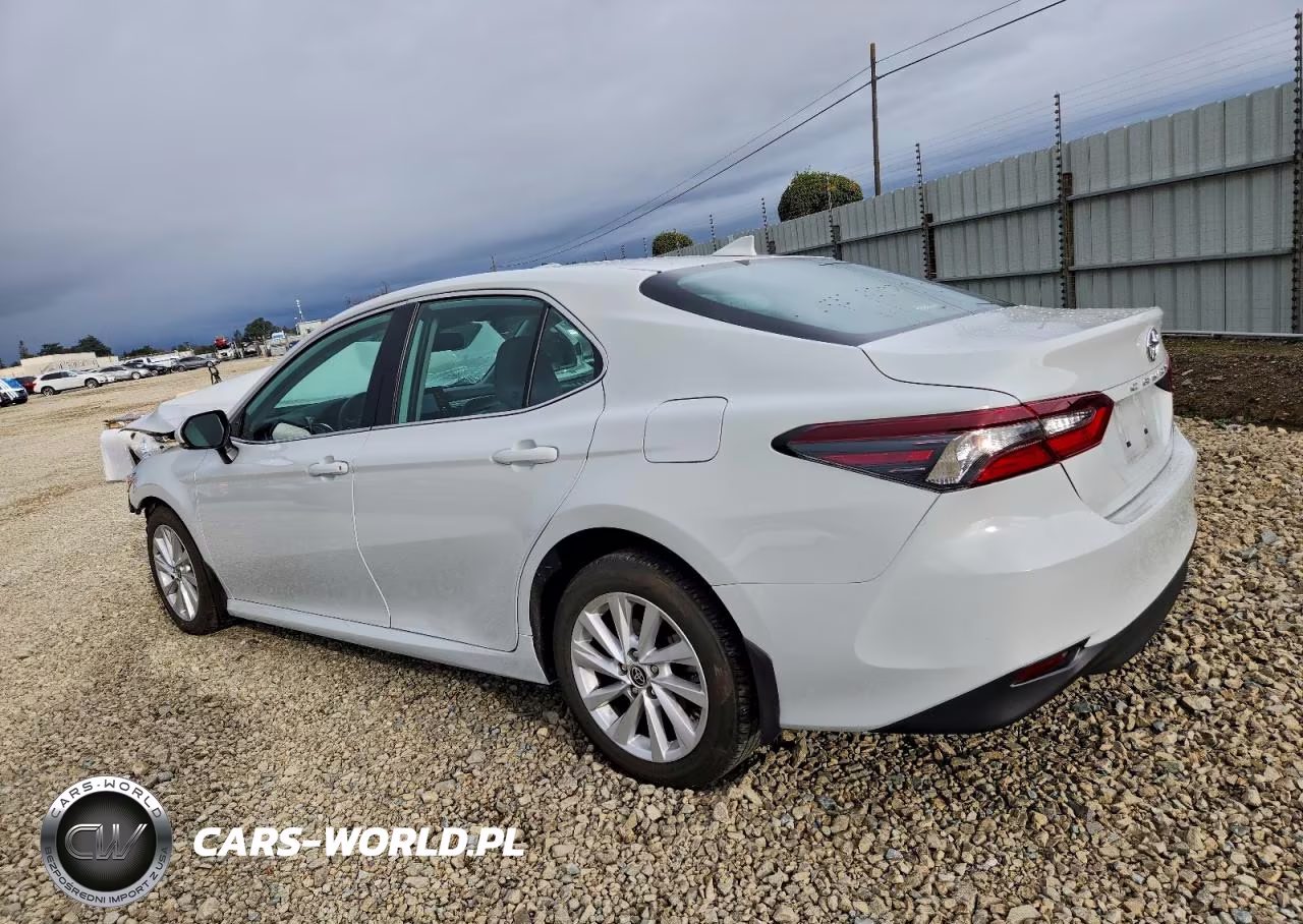 2022 Toyota Camry Le VIN:4T1R11AK4NU022329 - 2