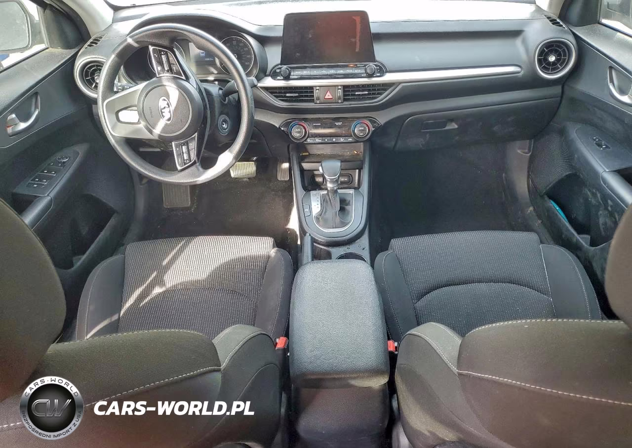 2019 Kia Forte Fe VIN:3KPF24AD3KE083382 - 8