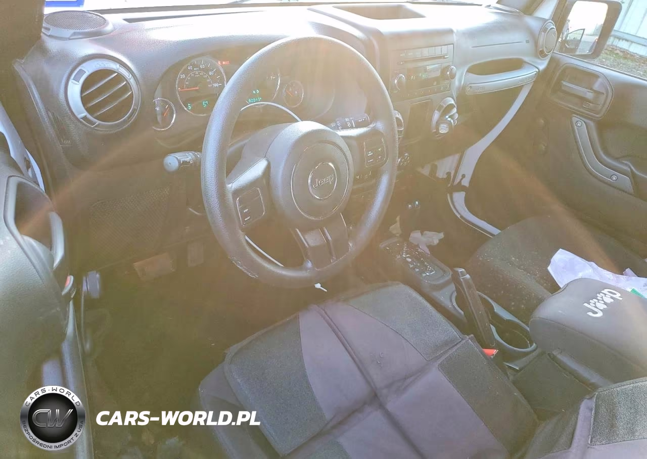 2017 Jeep Wrangler Unlimited Sport VIN:1C4BJWDG7HL554176 - 8