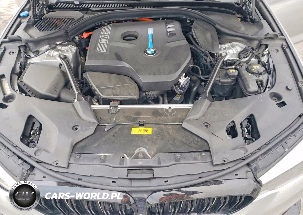 2018 BMW 530E VIN:WBAJA9C51JB033458 - 11