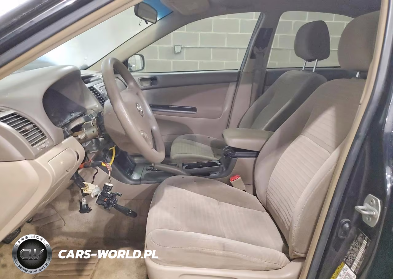 2005 Toyota Camry Le VIN:4T1BE32K55U047823 - 7
