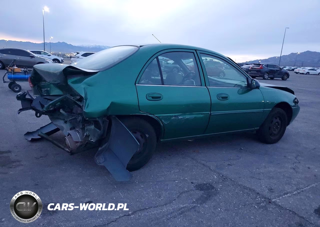 2002 Ford Escort VIN:3FAFP13P32R184539 - 3