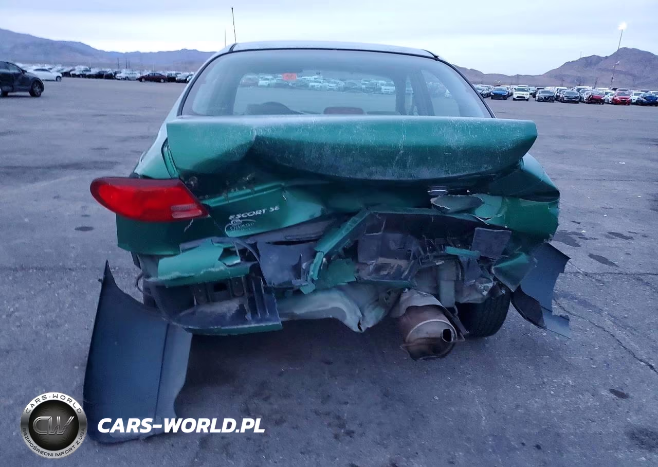 2002 Ford Escort VIN:3FAFP13P32R184539 - 6