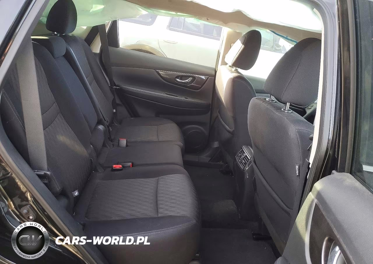 2019 Nissan Rogue S VIN:5N1AT2MV4KC753718 - 11