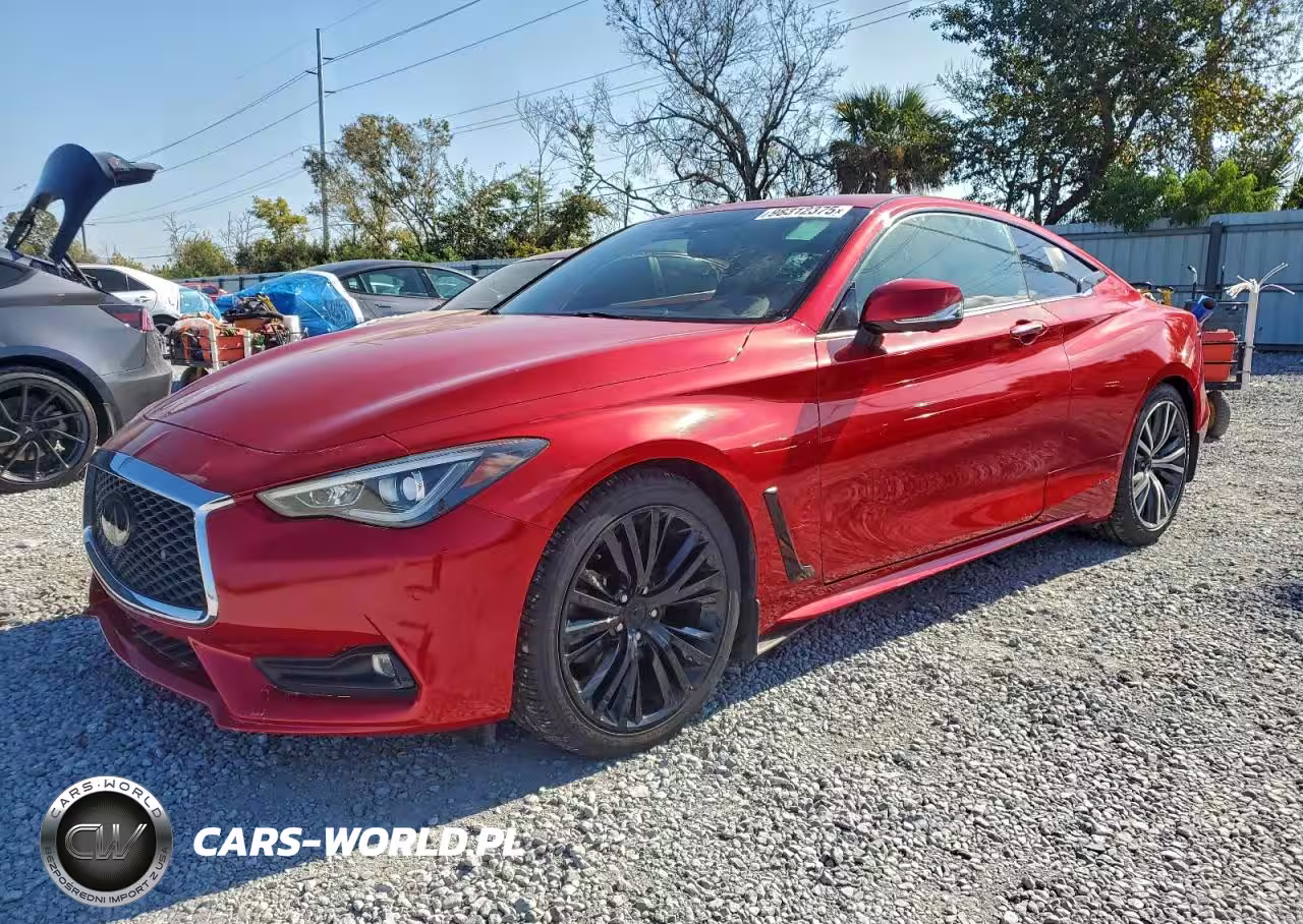 2021 Infiniti Q60 Luxe