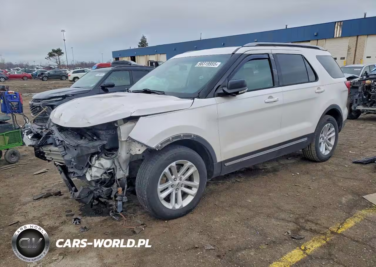2017 Ford Explorer Xlt