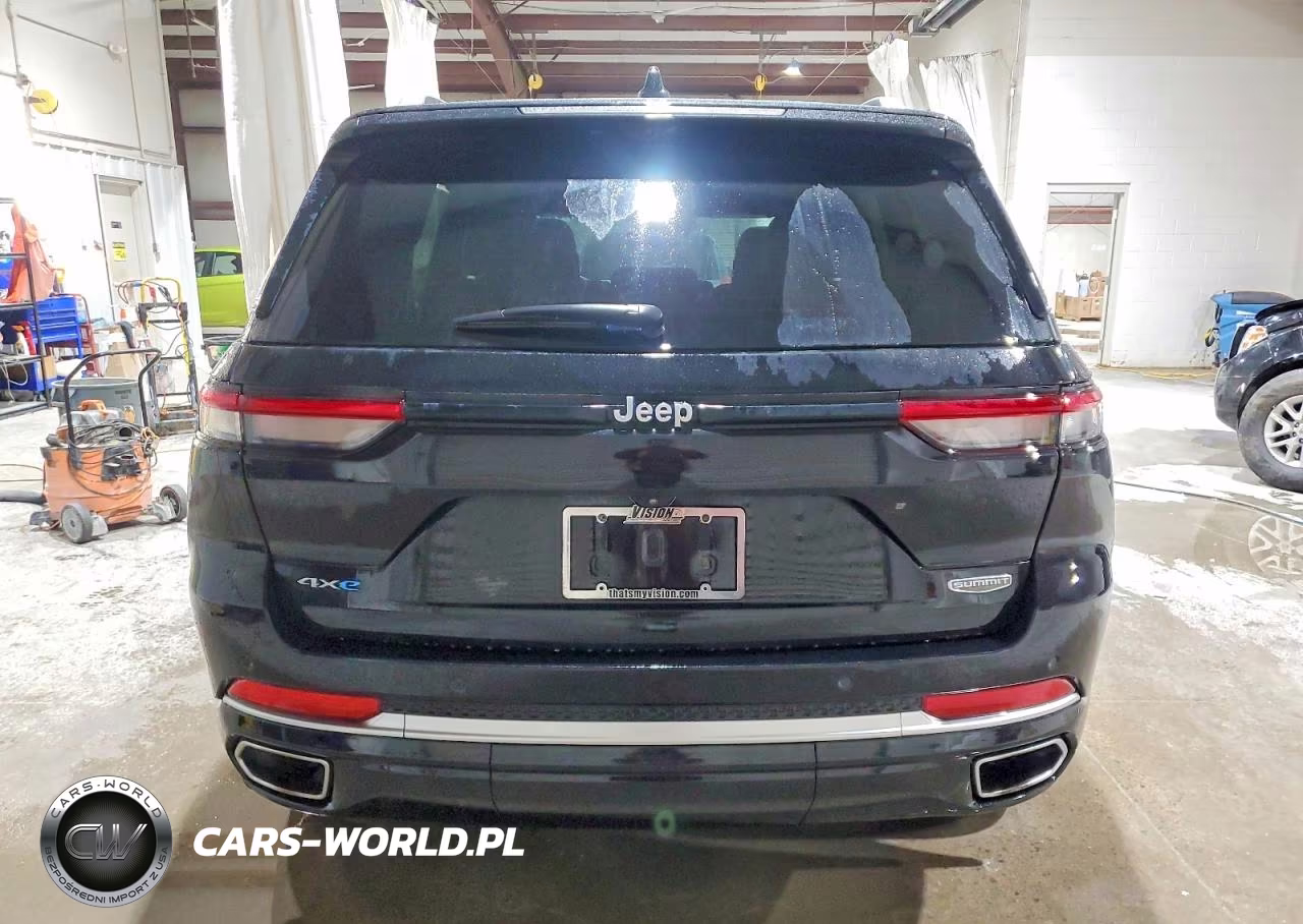 2023 Jeep Grand Cherokee Summit 4Xe VIN:1C4RJYE64P8859829 - 6