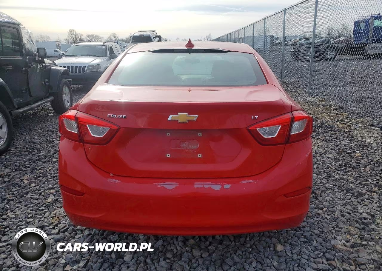 2018 Chevrolet Cruze Lt VIN:1G1BE5SM8J7197895 - 6