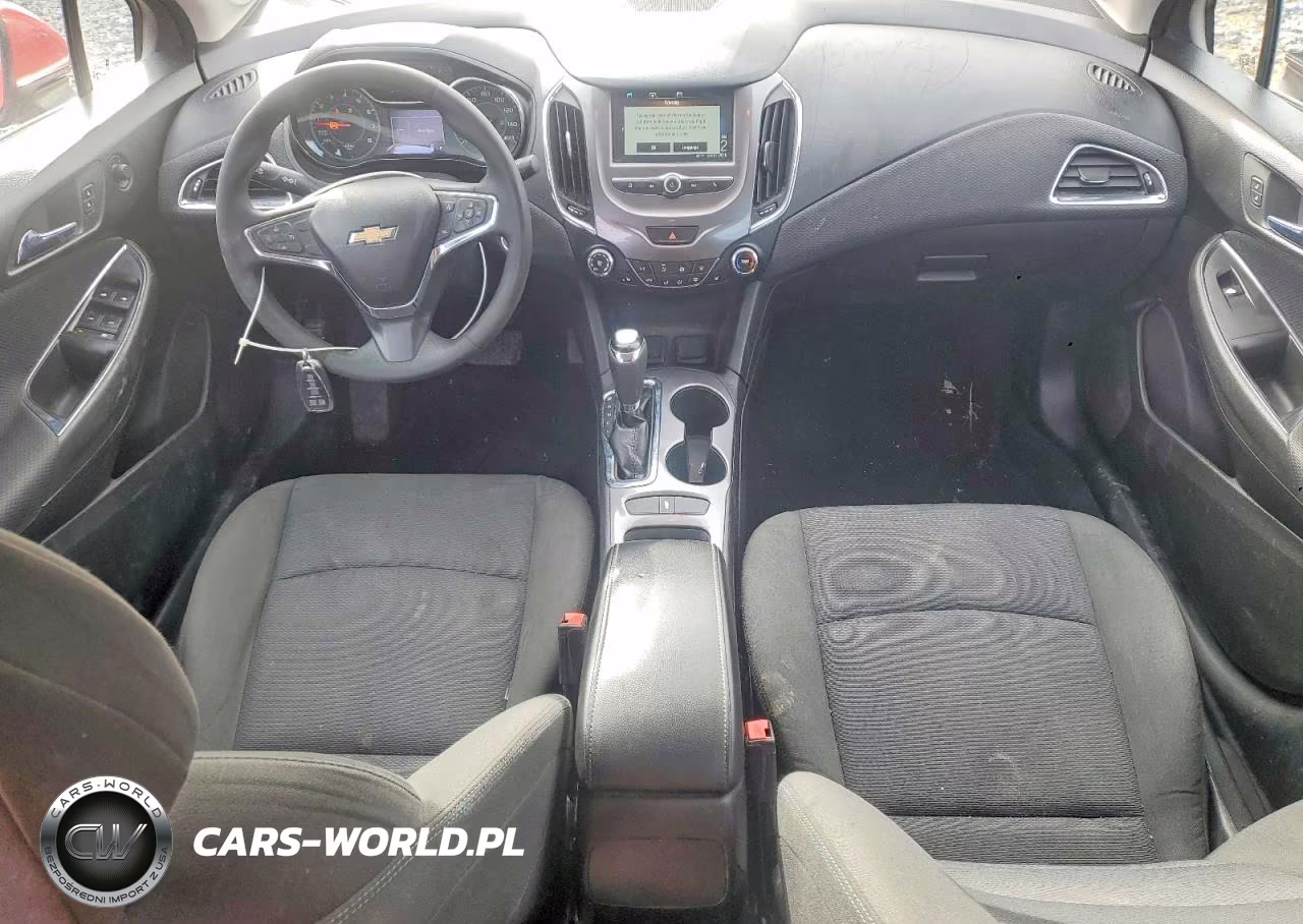 2018 Chevrolet Cruze Lt VIN:1G1BE5SM8J7197895 - 8