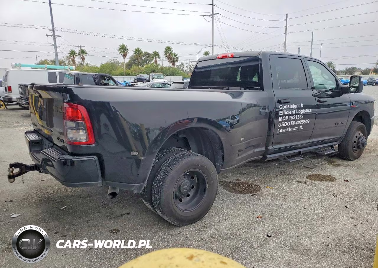 2024 Ram 3500 Big Horn VIN:3C63RRHL4RG137982 - 3