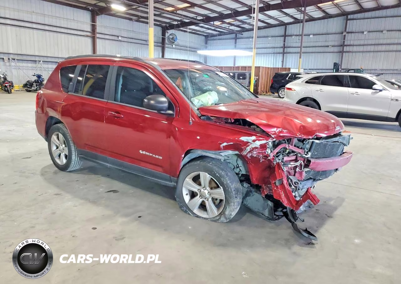 2013 Jeep Compass Sport VIN:1C4NJCBBXDD255269 - 4