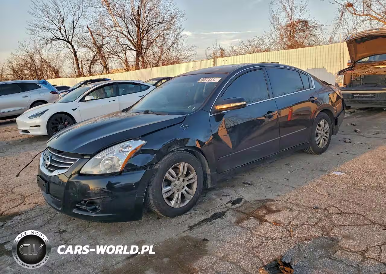 2012 Nissan Altima Base