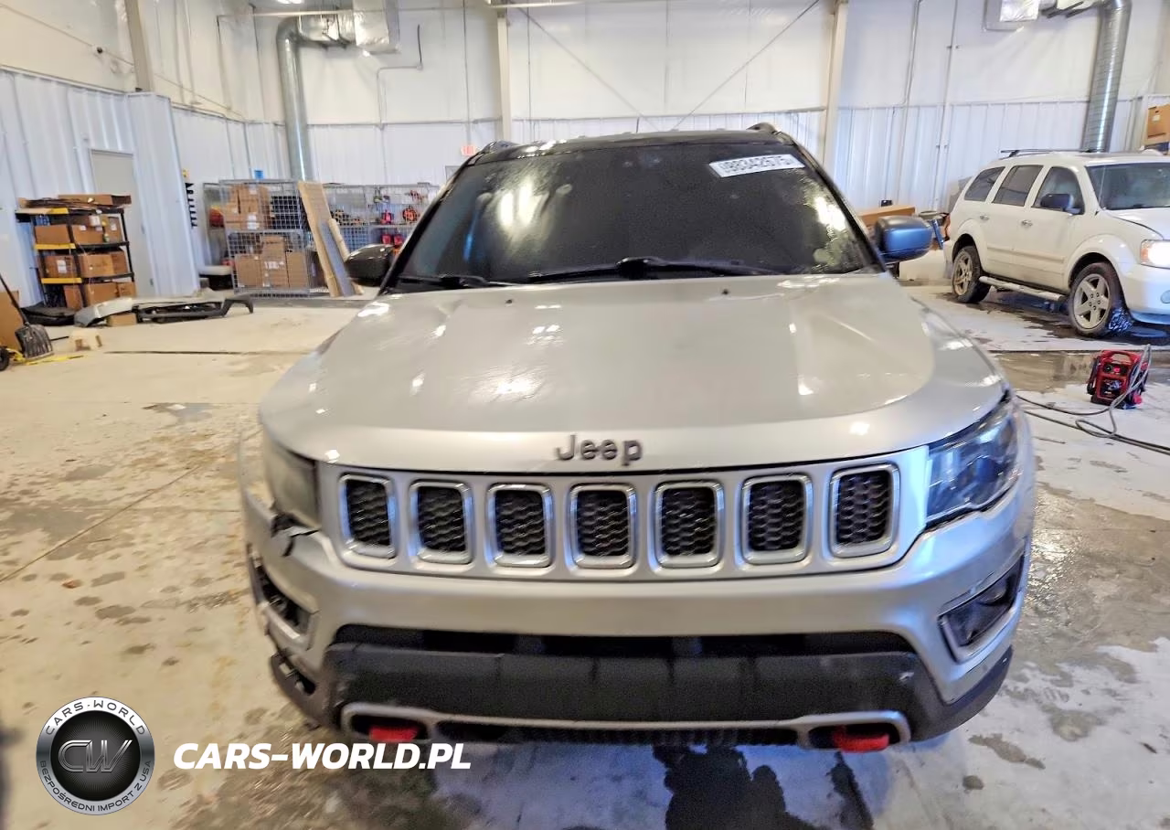 2019 Jeep Compass Trailhawk VIN:3C4NJDDB0KT712827 - 5