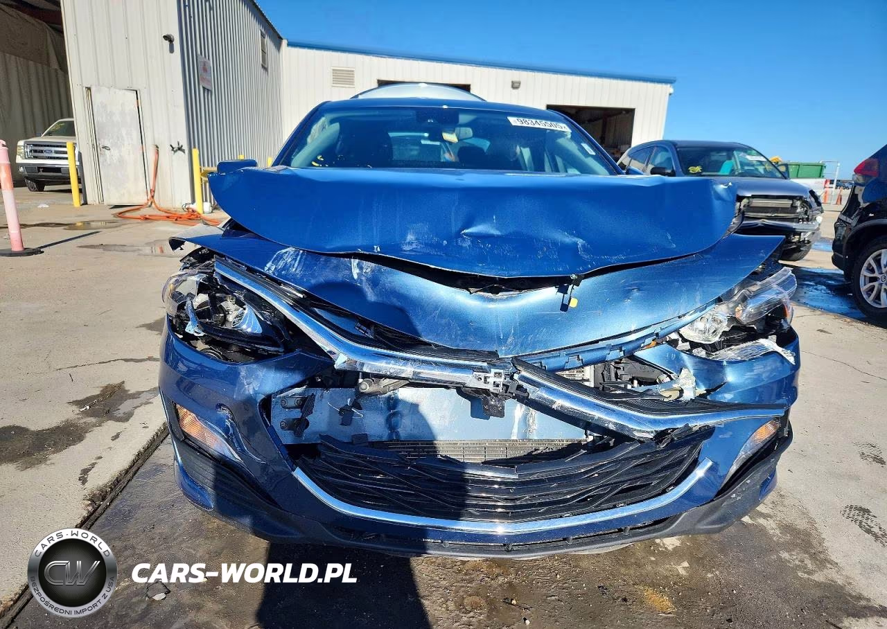 2025 Chevrolet Malibu Rs VIN:1G1ZG5ST6SF150226 - 5