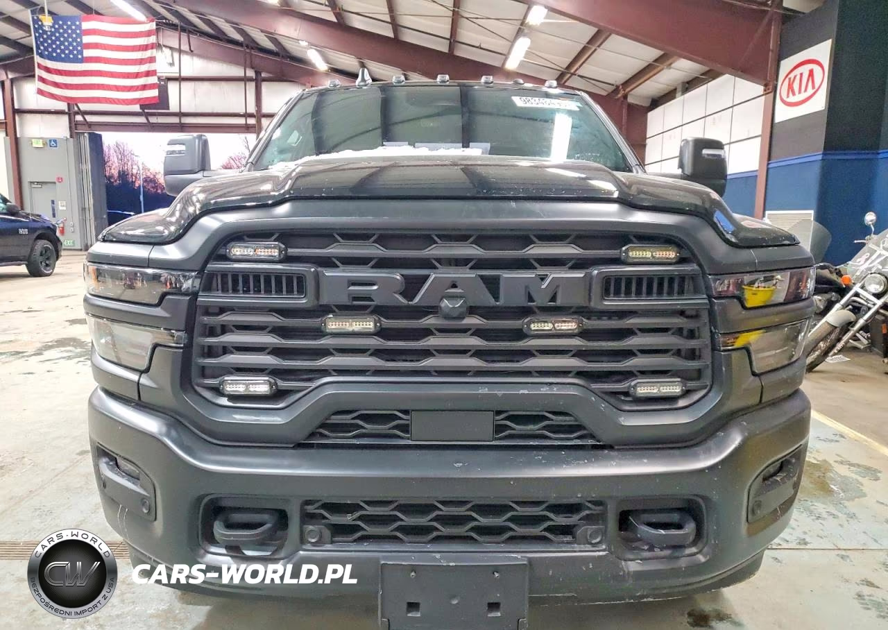 2025 Ram 2500 Tradesman VIN:3C63R5CL1SG513933 - 5
