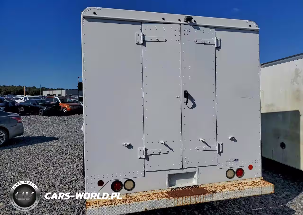 2016 Ford Econoline E350 Super Duty Stripped Chassis VIN:1FC3E3KS7GDC55357 - 6