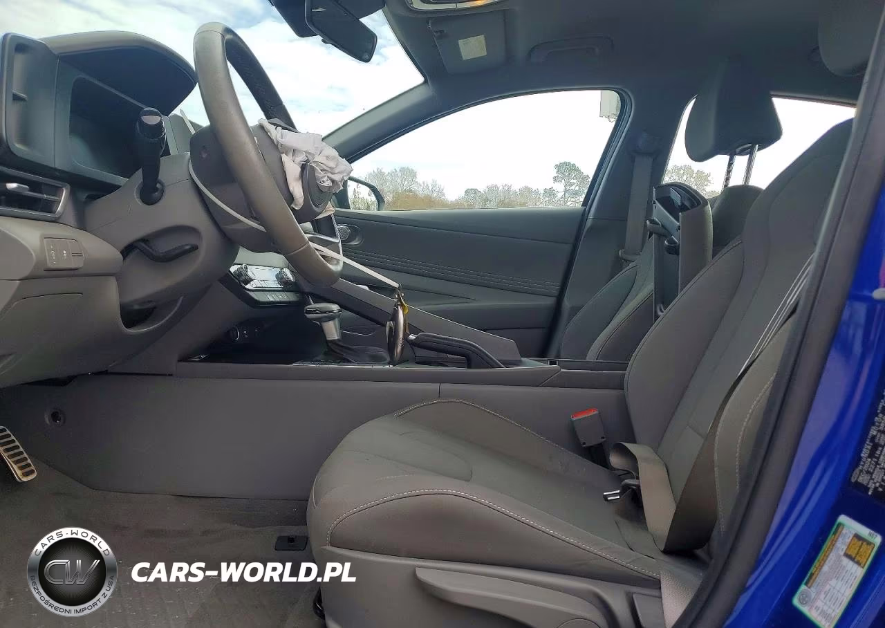 2025 Hyundai Elantra Sel Sport VIN:KMHLM4DG8SU951165 - 7